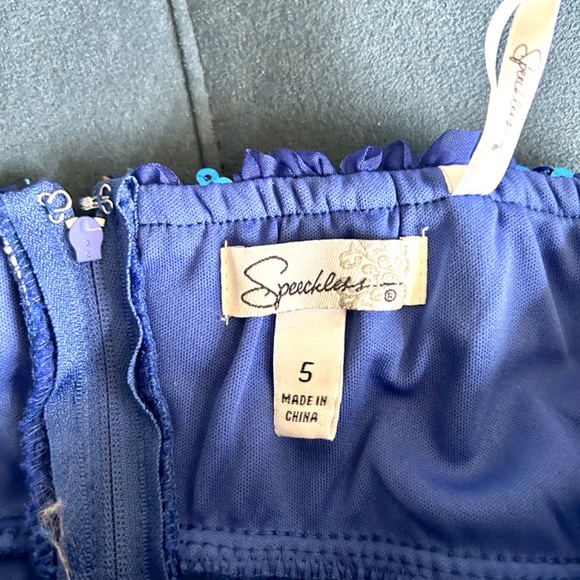 Dress - Picture 6 of 6